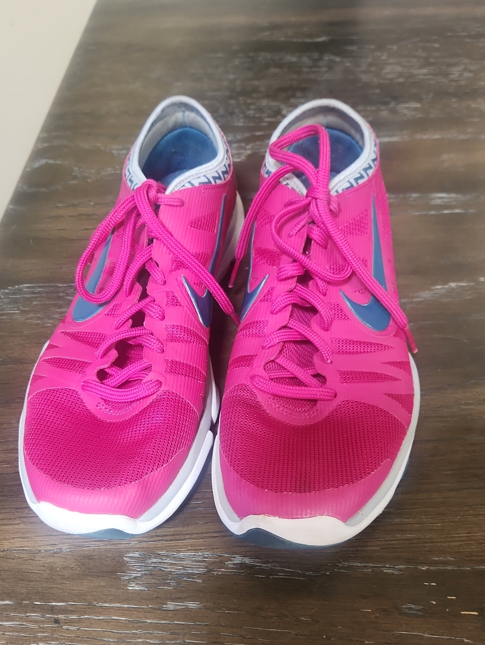 Women's Pink Athletic Running Shoes
